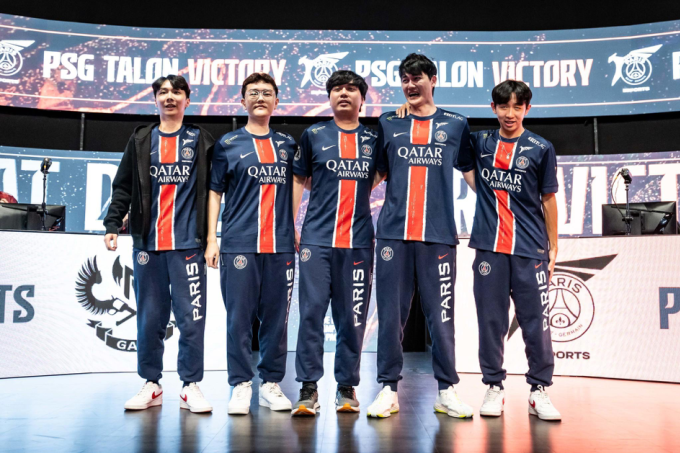 Hình ảnh đội tuyển PSG Talon sau khi giành được tấm vé đến với vòng Chung kết. Ảnh: LCP